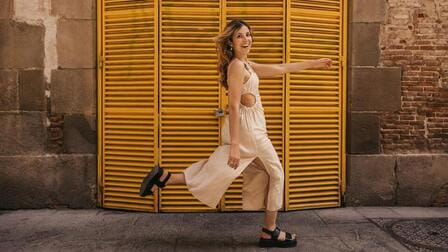 Are Sandals Good For Long Walks?